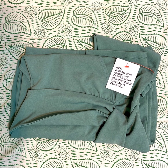 One shoulder side knot midi dress in sage green - Picture 6 of 6